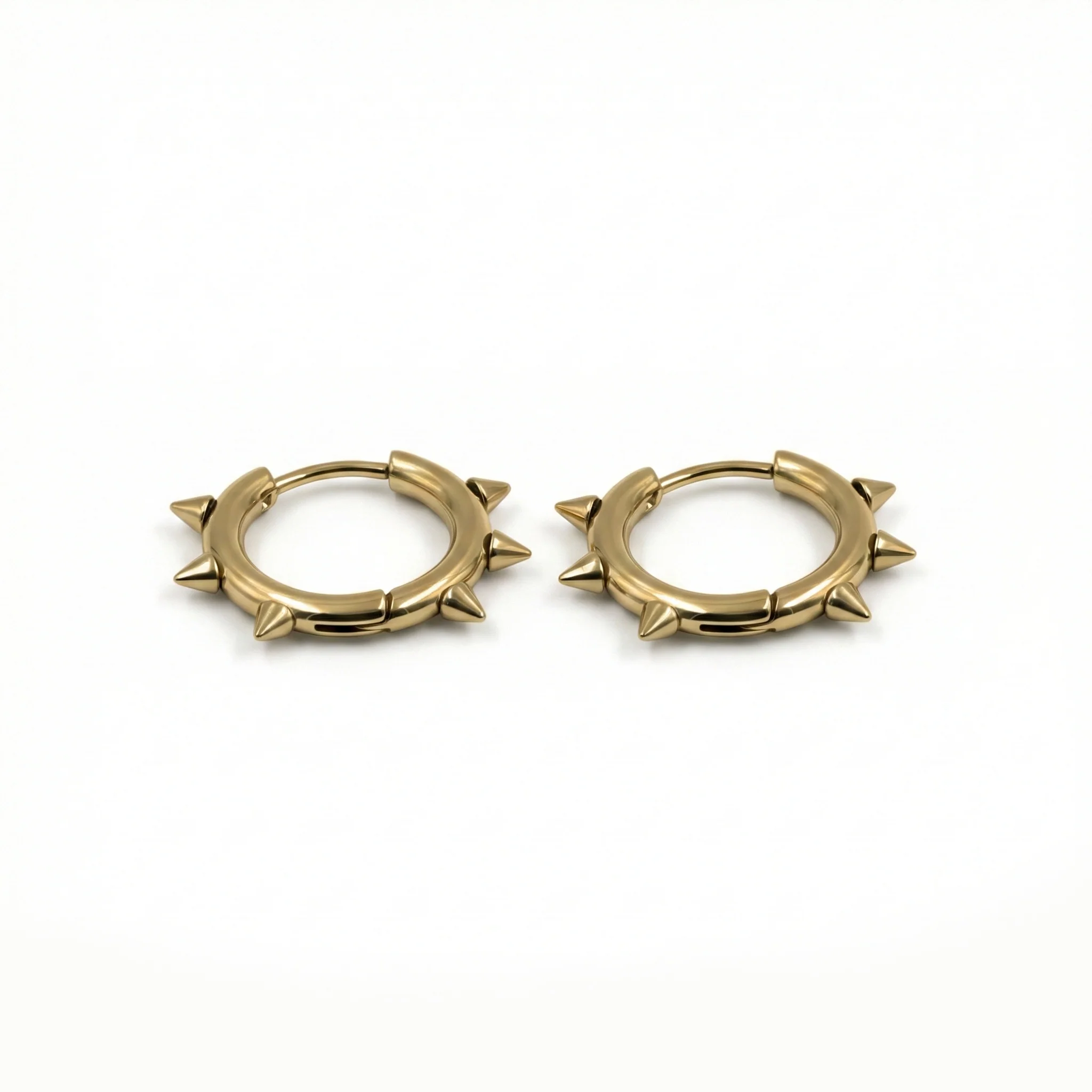 Arracadas Acero Remaches Silver, Gold & Black. - Image 4